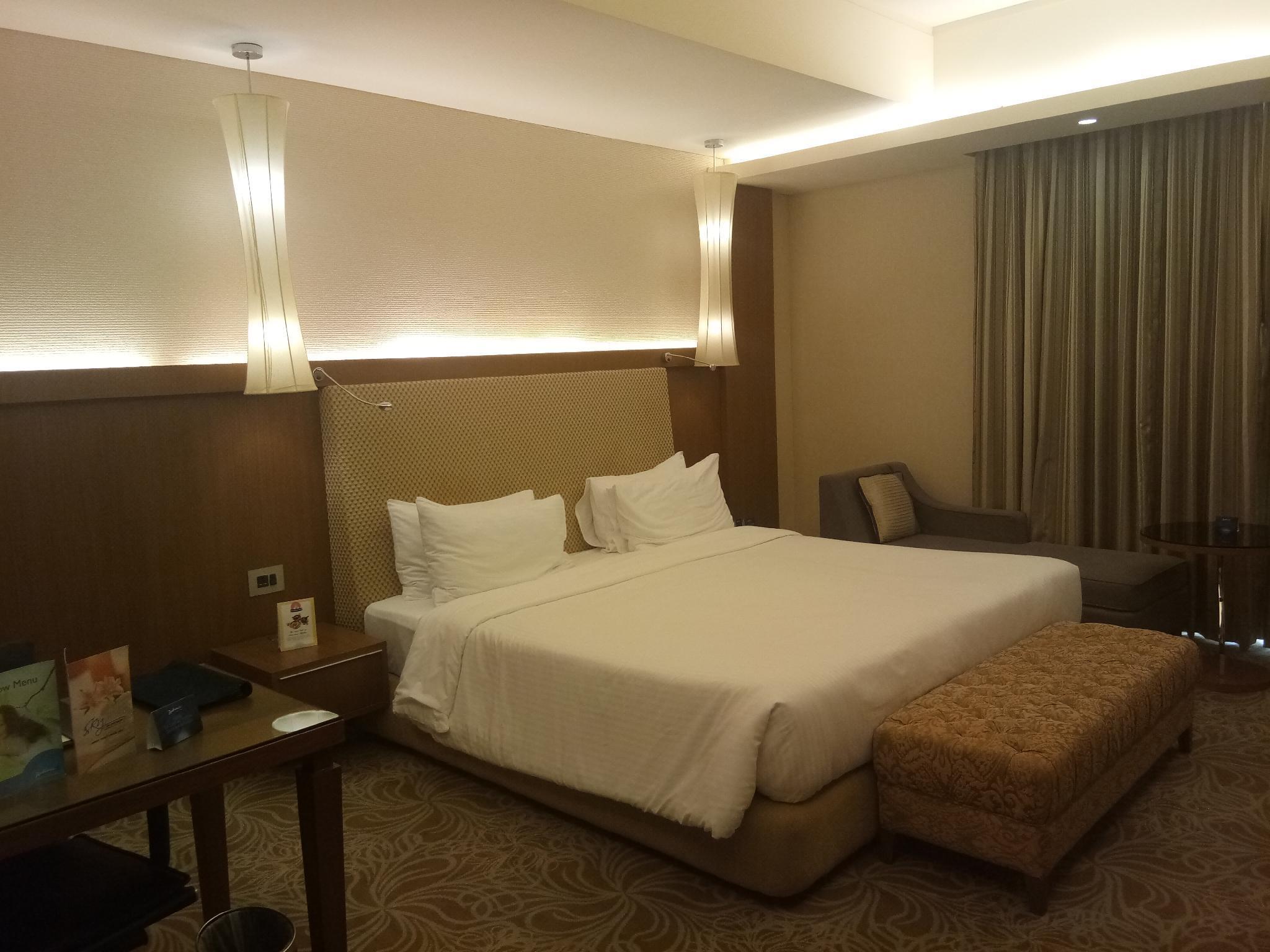 Radisson Blu Hotel, Nagpur Exterior photo