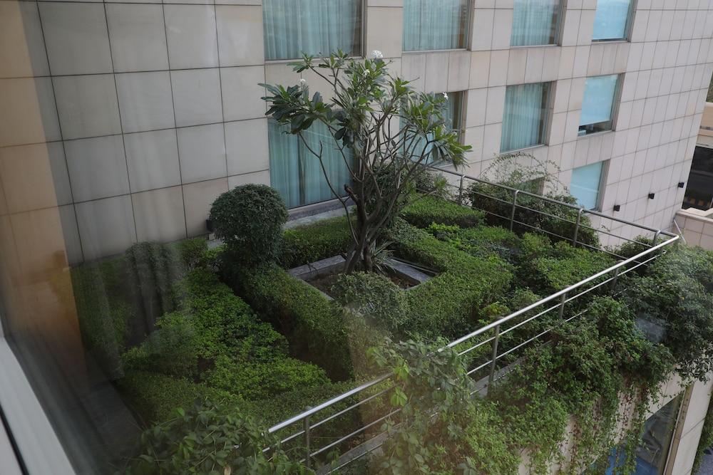 Radisson Blu Hotel, Nagpur Exterior photo
